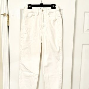 Hollister Ultra High Rise Vintage Straight White Jeans